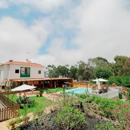 Majestic Mountain With Heated Pool Appartamento