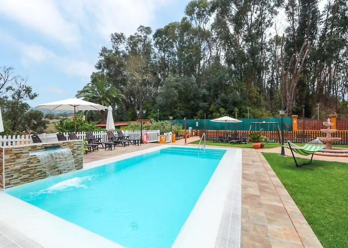 Majestic Mountain With Heated Pool Appartamento *