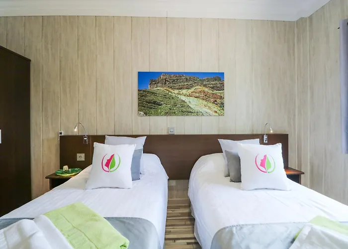 Majestic Mountain With Heated Pool Appartamento