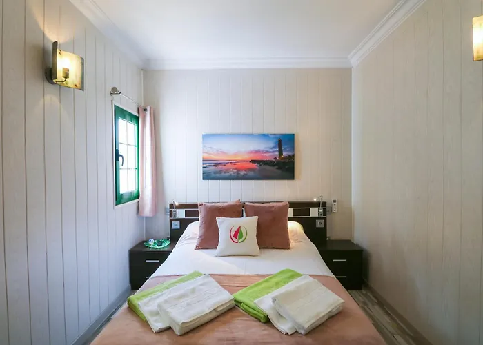 Majestic Mountain With Heated Pool Appartamento