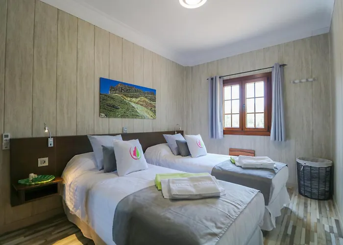 Majestic Mountain With Heated Pool Appartamento